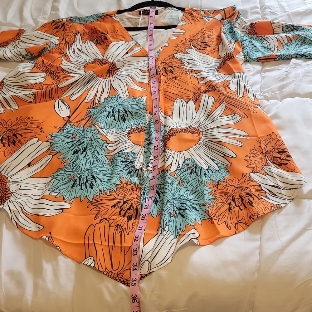 Sucrefas orange & white blouse/tunic. - Picture 14 of 15